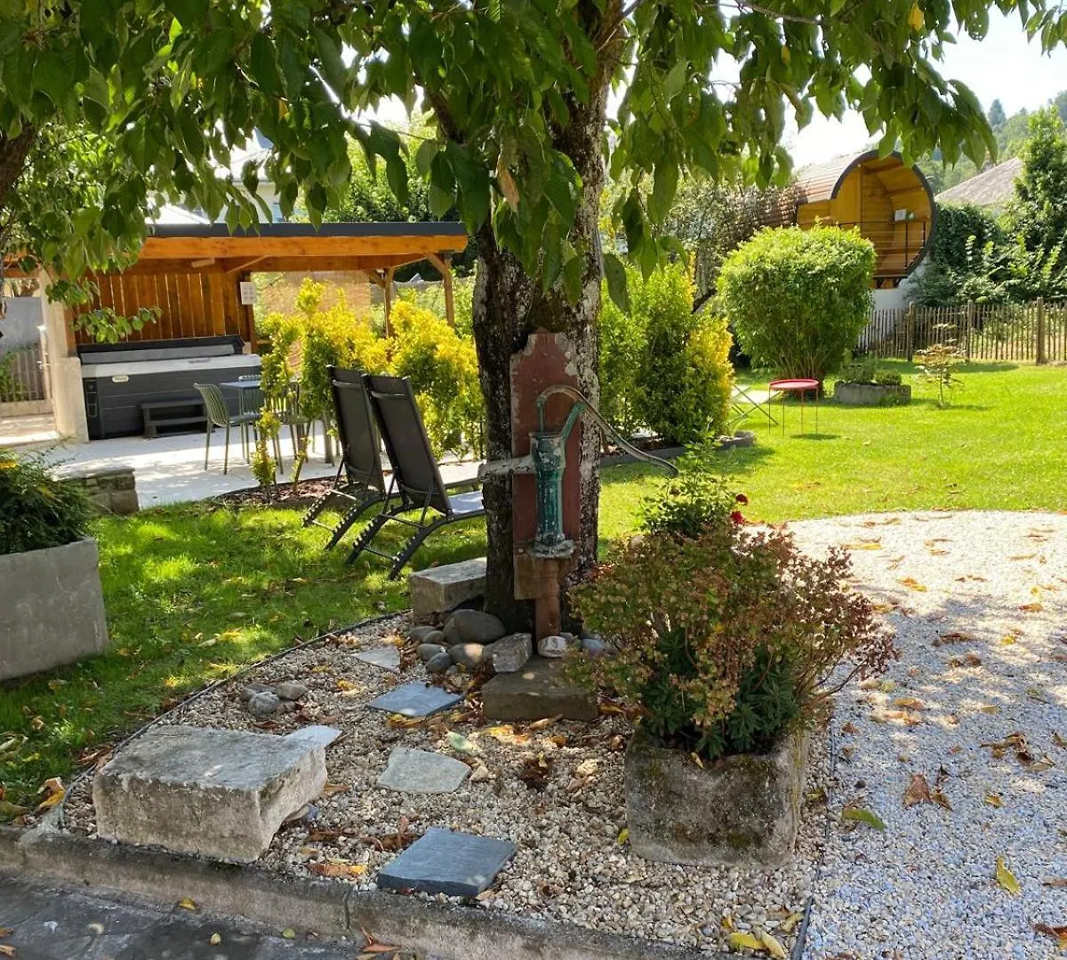 Villa Gite Le Recoules à Espalion 0*,